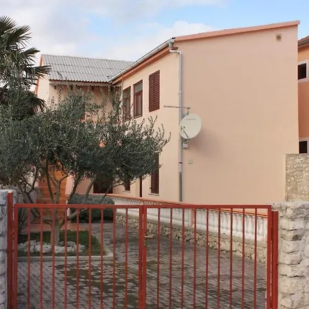 Apartamento By The Sea Nin, Zadar - 5937 Nin